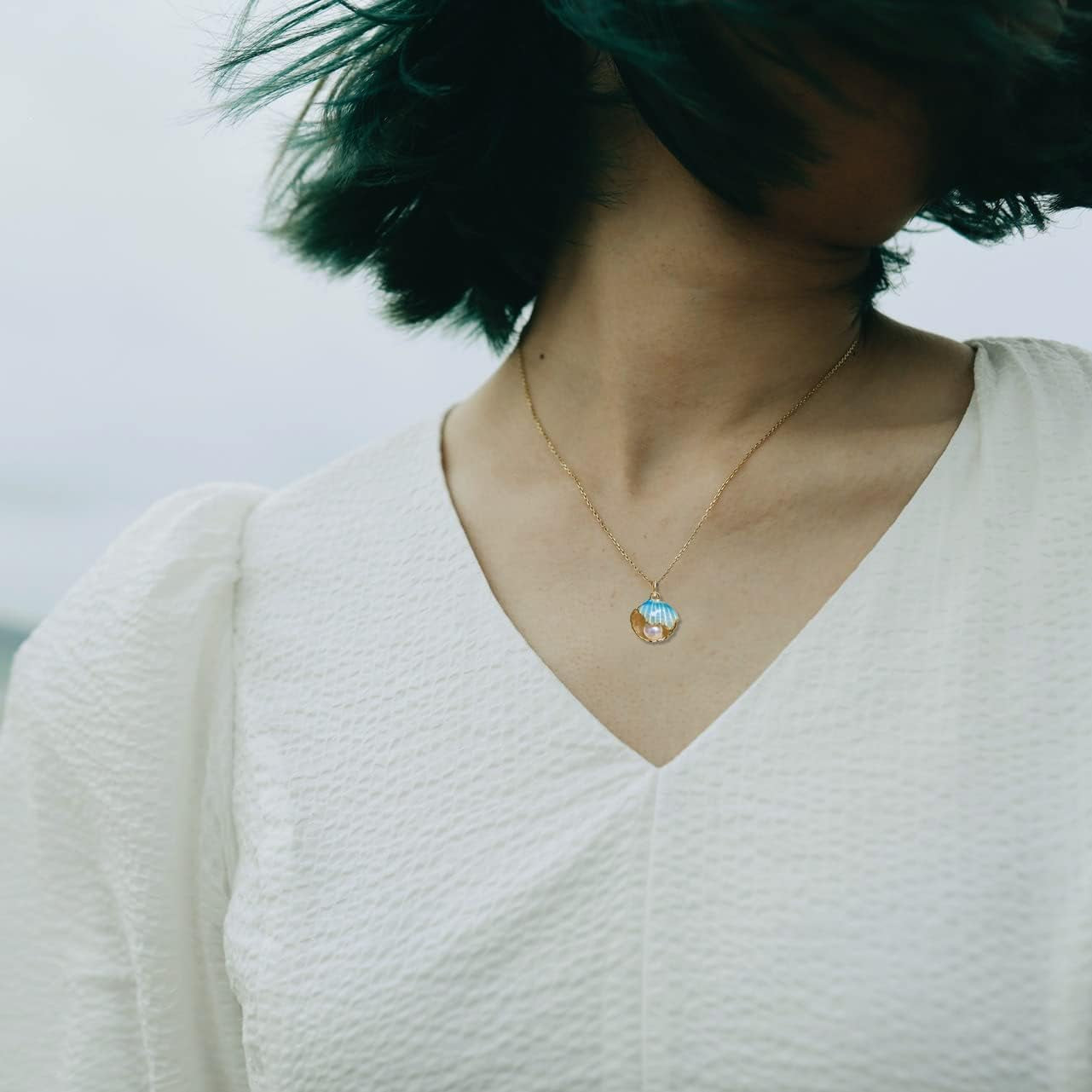 Seashell Pendant Necklace for Women